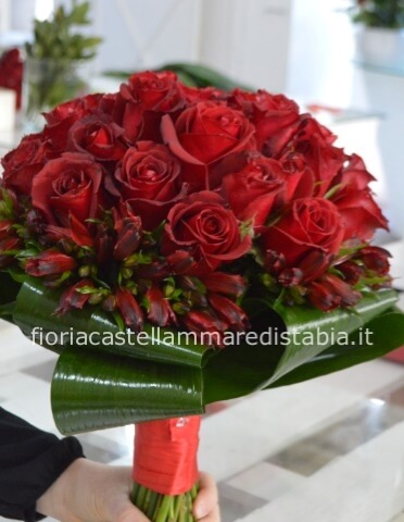 Bouquet Laurea rose rosse